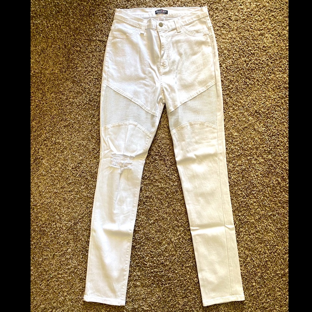 White fashion nova cut out Jeans